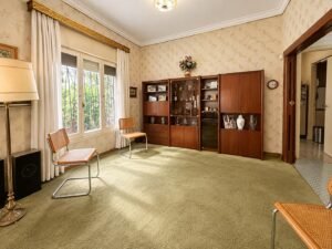 Casa en venta en España al 3000, Olivos