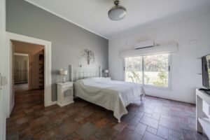 Casa en venta en Fincas de San Vicente, Av. Juan Pablo II al 1600