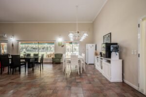 Casa en venta en Fincas de San Vicente, Av. Juan Pablo II al 1600
