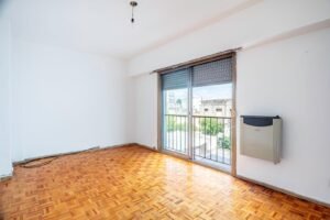 Departamento en venta en La Rioja al 400, Balvanera