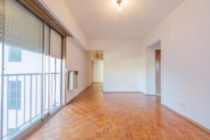 Departamento en venta en La Rioja al 400, Balvanera