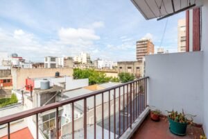 Departamento en venta en La Rioja al 400, Balvanera