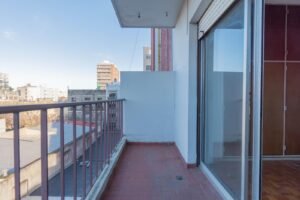Departamento en venta en La Rioja al 400, Balvanera