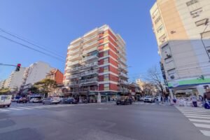 Departamento en venta en La Rioja al 400, Balvanera