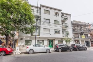 PH en venta en J. D. Perón al 4400, Almagro